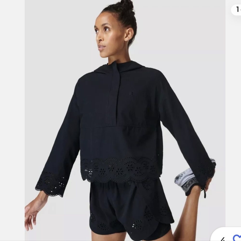 Sweaty Betty Cropped Broderie Pullover Hoodie